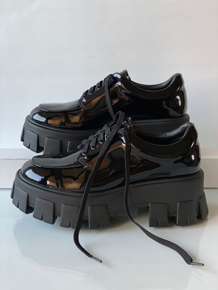 Glass Shine Patent Platform Oxford Shoes